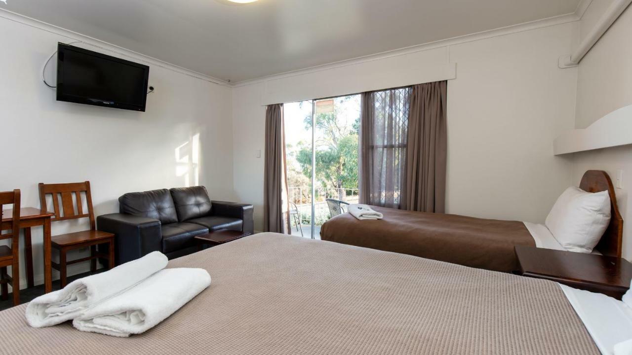 City View Motel Montagu Bay Esterno foto